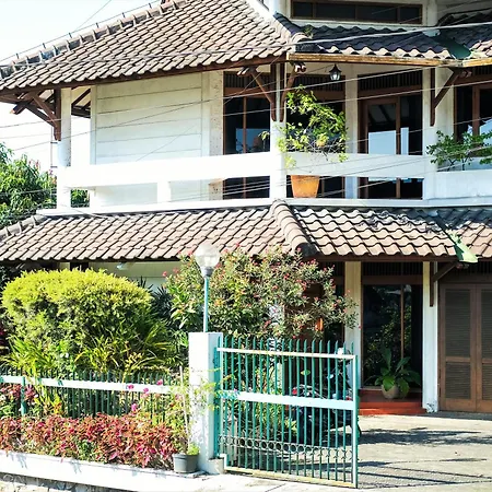 3Br Ac Rumah Liburan Pasteur Bandung